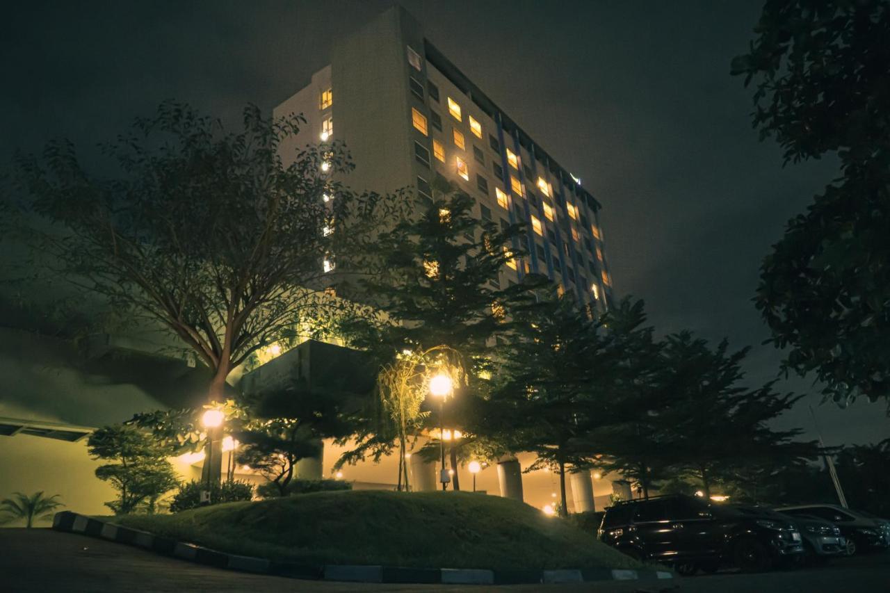 Hotel Primebiz Cikarang Zewnętrze zdjęcie
